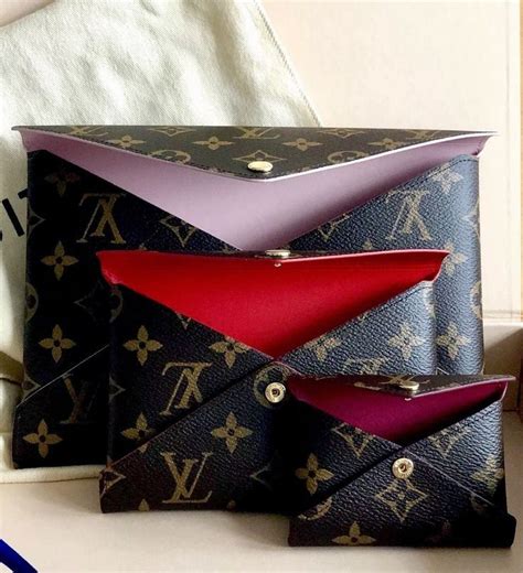 louis vuitton envelope bag charm|louis vuitton pochette bag.